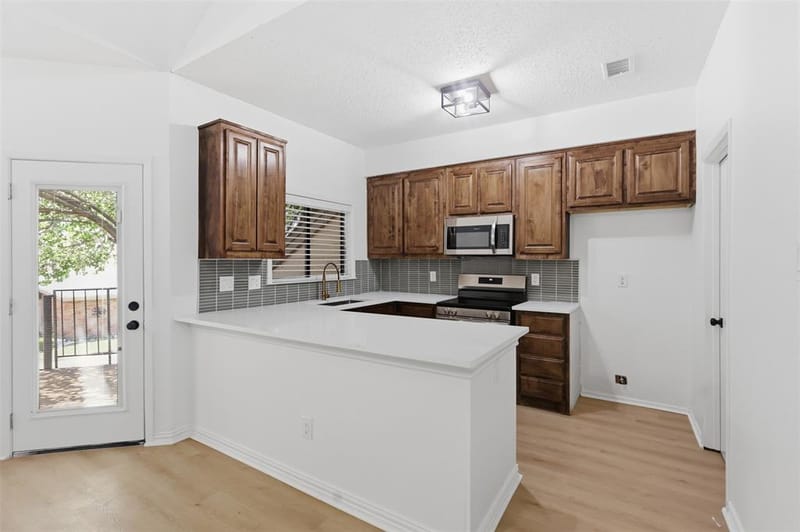 107 Summer Place Circle, Pottsboro TX 75076 - Photo 5