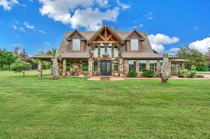 5004 Gholson Road, Waco TX 76705