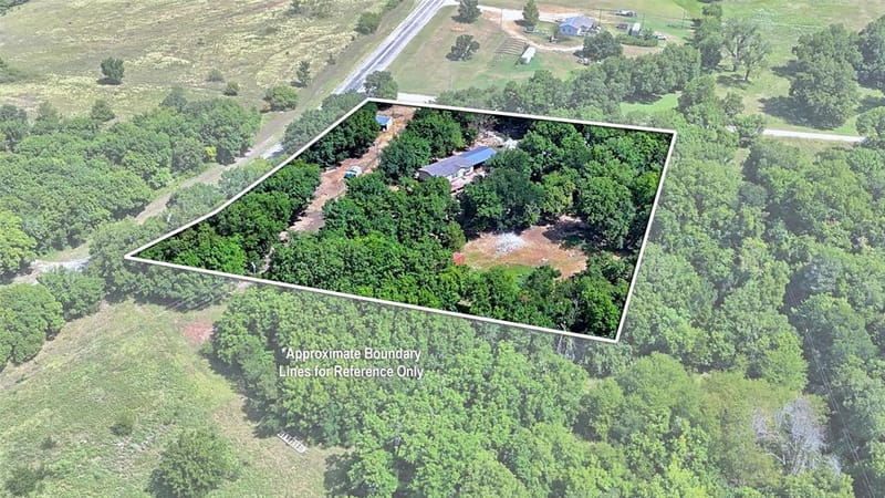 523 Billy Road, Bowie TX 76230 - Photo 35