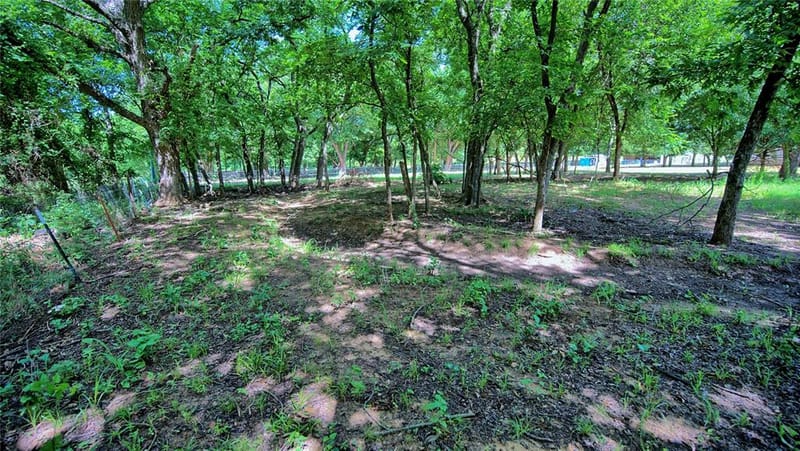 523 Billy Road, Bowie TX 76230 - Photo 21