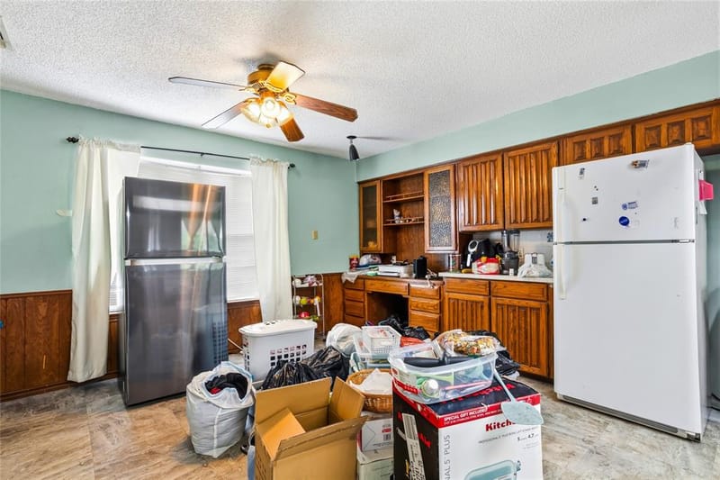 1721 Overbrook Drive, Arlington TX 76014 - Photo 6