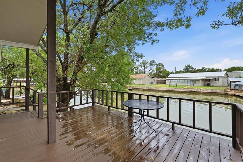4417 Wildwood Circle, Granbury TX 76049 - Photo 2