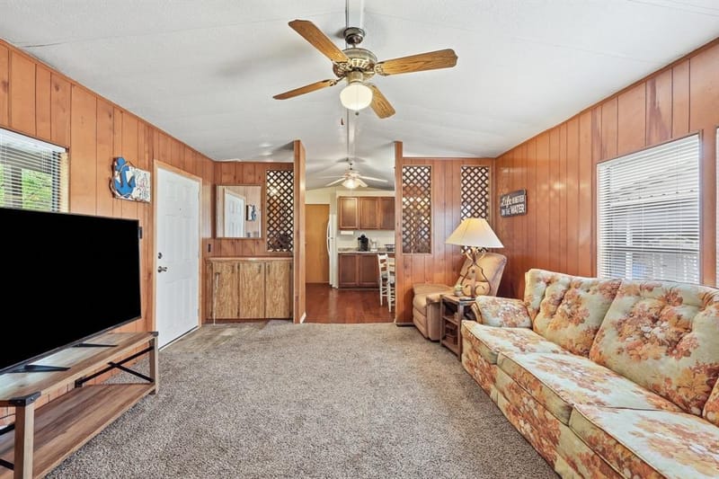 4417 Wildwood Circle, Granbury TX 76049 - Photo 6