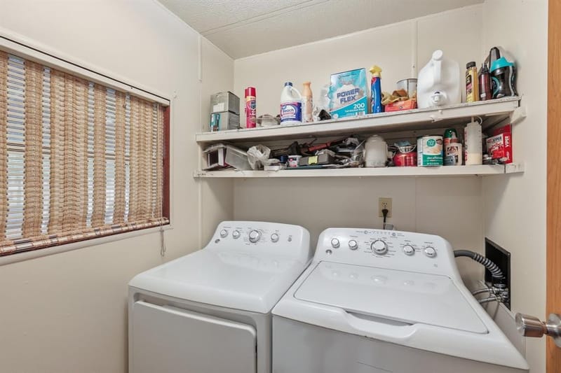 4417 Wildwood Circle, Granbury TX 76049 - Photo 24