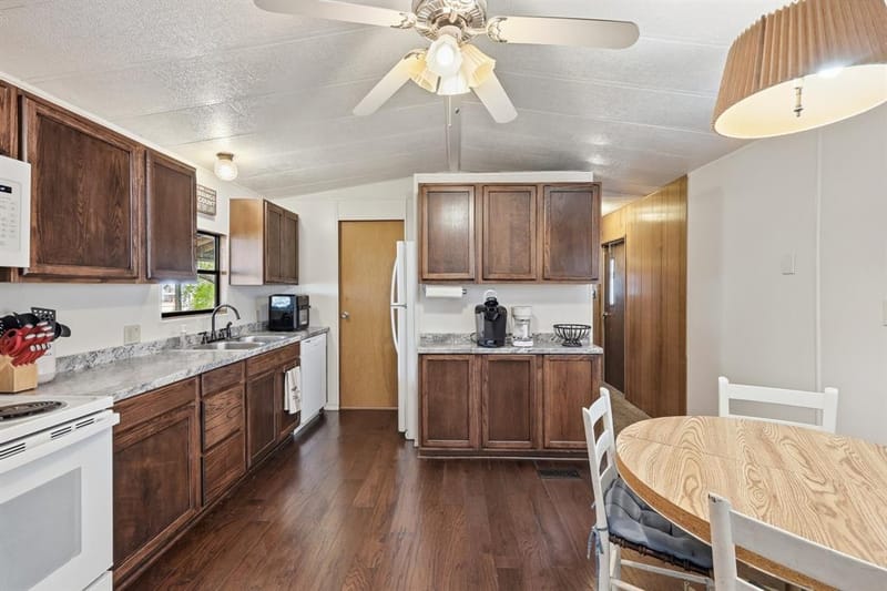 4417 Wildwood Circle, Granbury TX 76049 - Photo 11