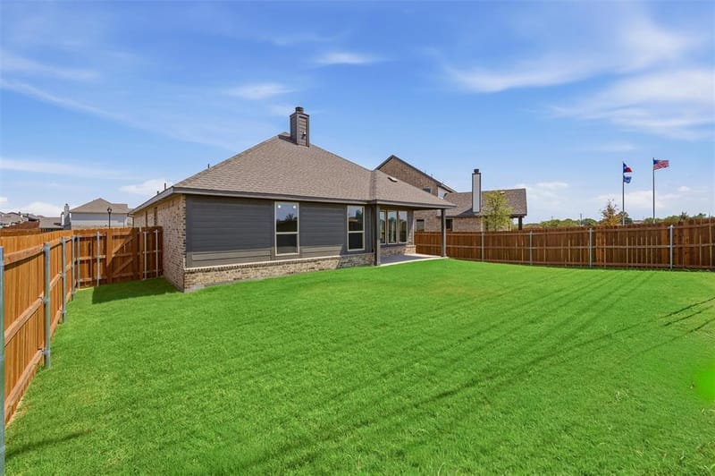 3401 Helena Street, Gainesville TX 76240 - Photo 30