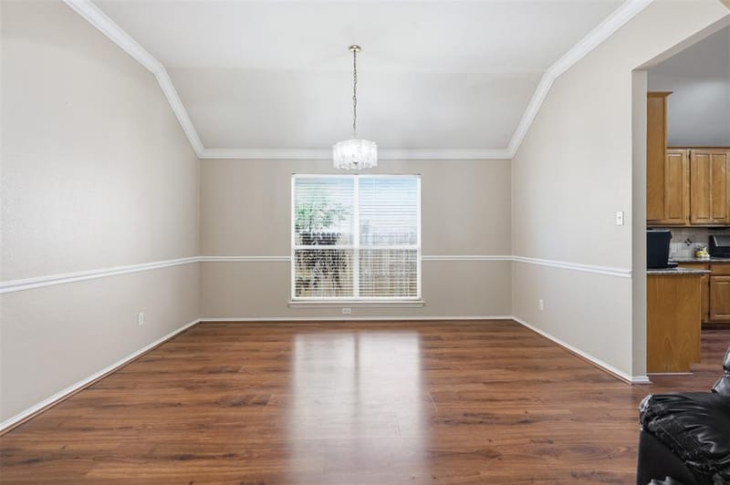 4013 Azalea Drive, Haltom City TX 76137 - Photo 7