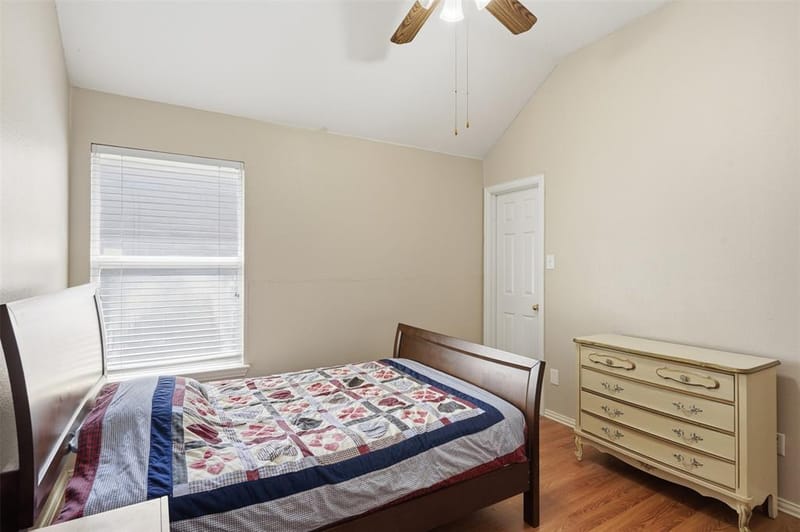 4013 Azalea Drive, Haltom City TX 76137 - Photo 15