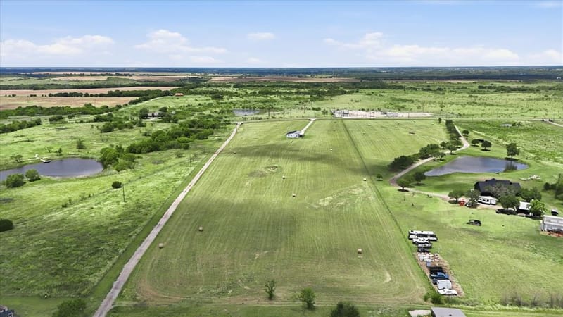 10061 Fm 66, Grandview TX 76050 - Photo 31
