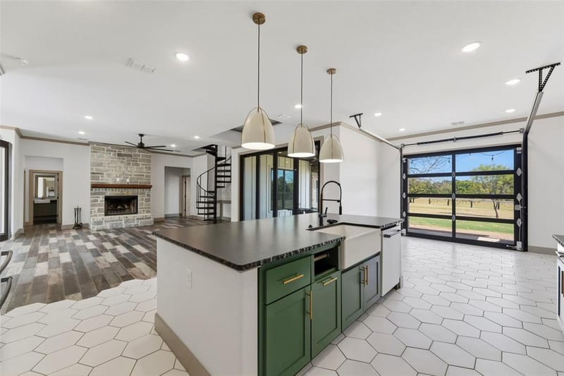3217 Bairds Lane, Burleson TX 76028 - Photo 7