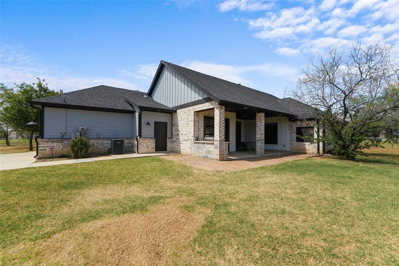 3217 Bairds Lane, Burleson TX 76028 - Photo 32