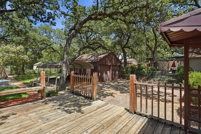 2113 Yucca Avenue, Fort Worth TX 76111 - Photo 36