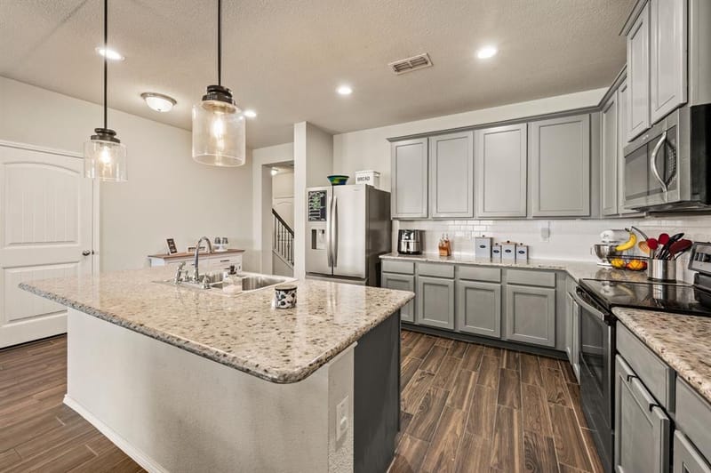 3120 Coyote Canyon Trail, Fort Worth TX 76108 - Photo 3