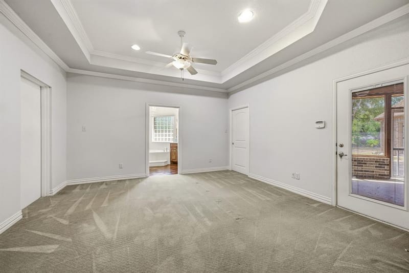 910 Mallard Pointe Drive, Granbury TX 76049 - Photo 17