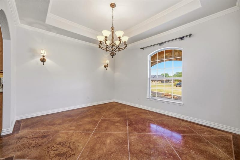 910 Mallard Pointe Drive, Granbury TX 76049 - Photo 10