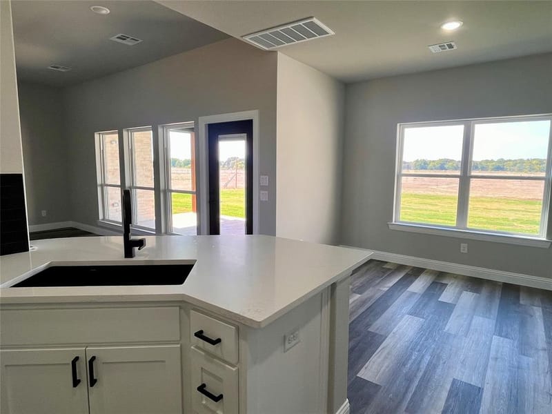 1404 Dixie Estates Way, Whitesboro TX 76273 - Photo 32
