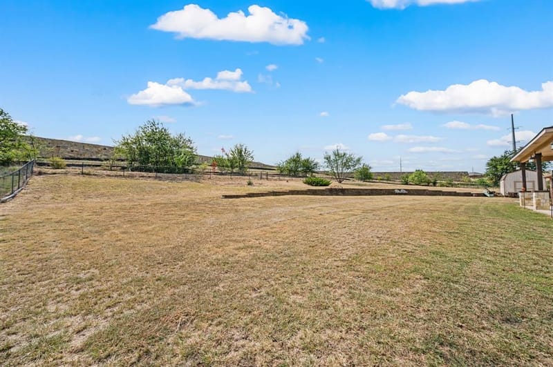 1110 Mount Lane, Rhome TX 76078 - Photo 30
