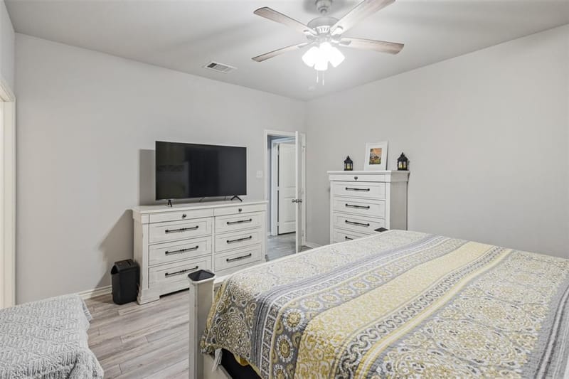 591 E Eubank Street, Mabank TX 75147 - Photo 15