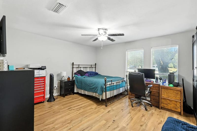 1002 Kingston Drive, Lewisville TX 75067 - Photo 12