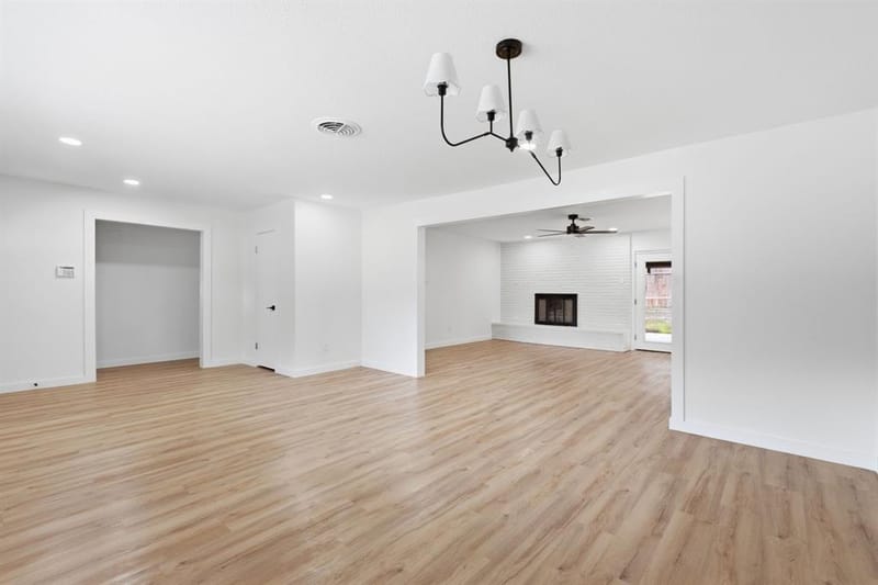 5512 Westcreek Drive, Fort Worth TX 76133 - Photo 7