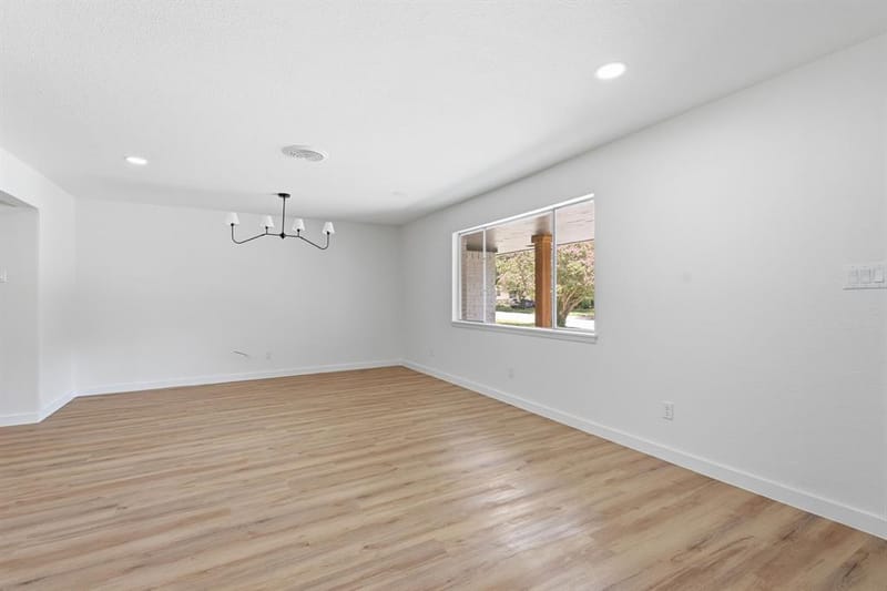 5512 Westcreek Drive, Fort Worth TX 76133 - Photo 5
