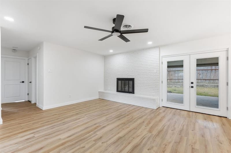 5512 Westcreek Drive, Fort Worth TX 76133 - Photo 8