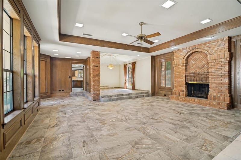 16028 Chalfont Place, Dallas TX 75248 - Photo 6