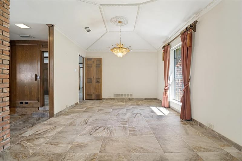 16028 Chalfont Place, Dallas TX 75248 - Photo 12