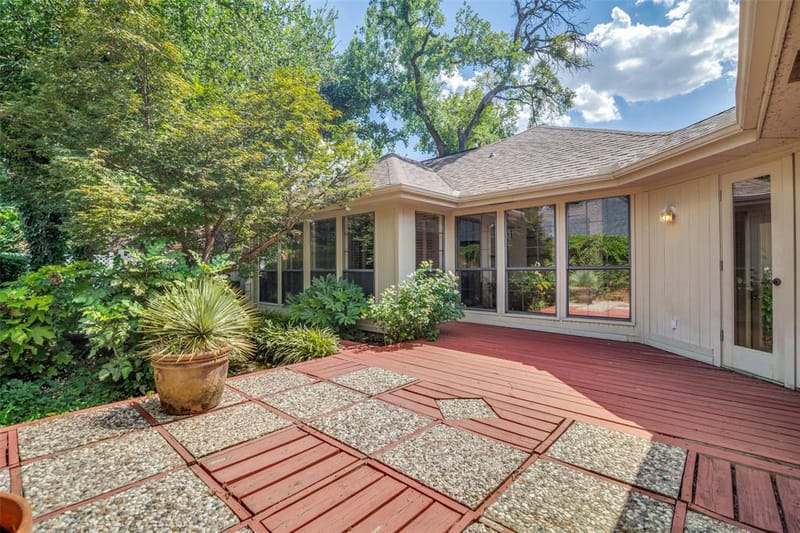 16028 Chalfont Place, Dallas TX 75248 - Photo 30