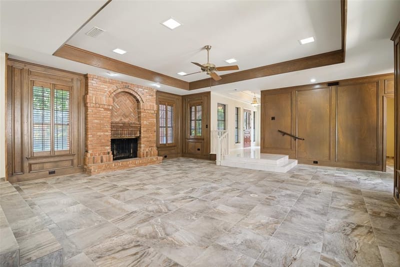 16028 Chalfont Place, Dallas TX 75248 - Photo 8