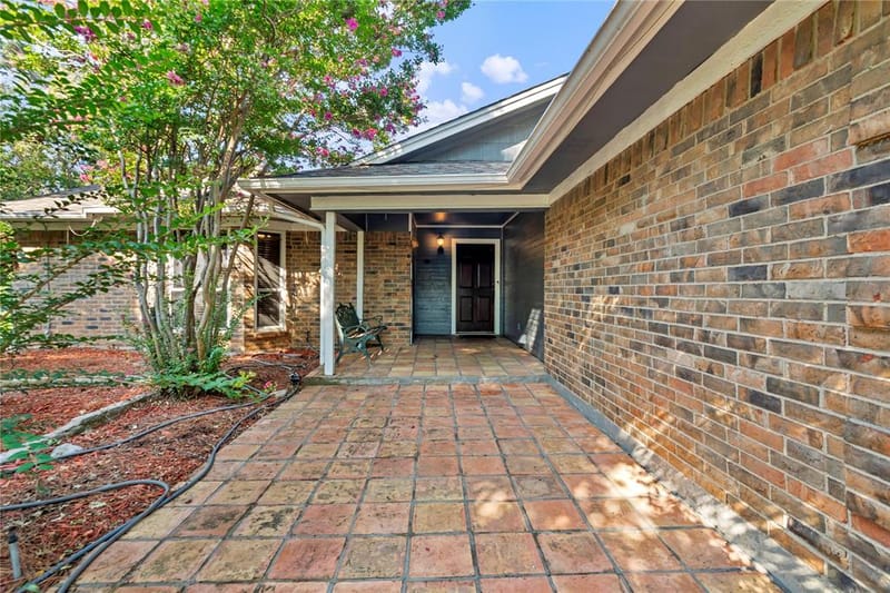 306 Woodlawn Drive, Keene TX 76059 - Photo 6