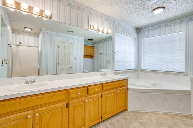 22011 Pebble Drive, Whitney TX 76692 - Photo 30