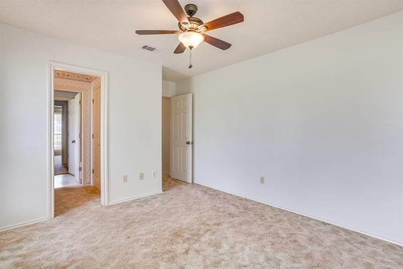 22011 Pebble Drive, Whitney TX 76692 - Photo 18