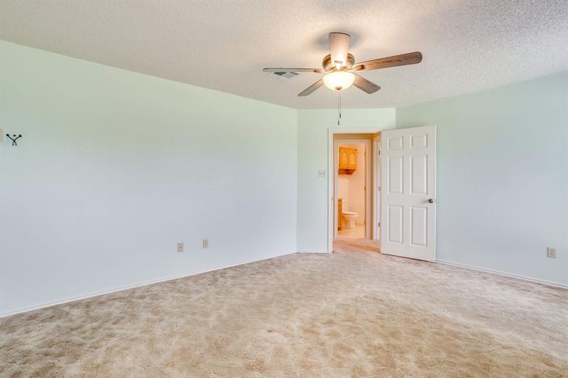 22011 Pebble Drive, Whitney TX 76692 - Photo 31