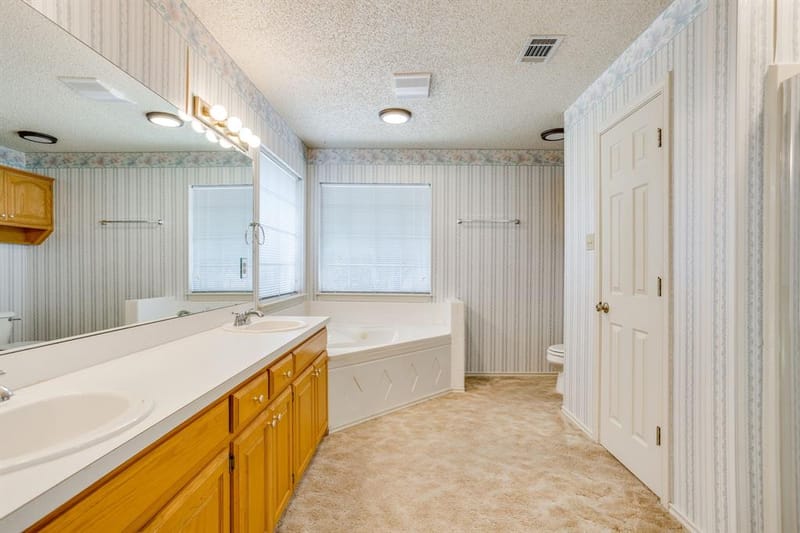 22011 Pebble Drive, Whitney TX 76692 - Photo 29