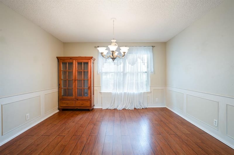9302 Ravenswood Road, Granbury TX 76049 - Photo 7