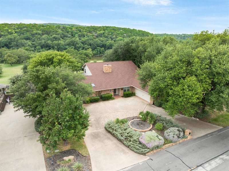 9302 Ravenswood Road, Granbury TX 76049 - Photo 33