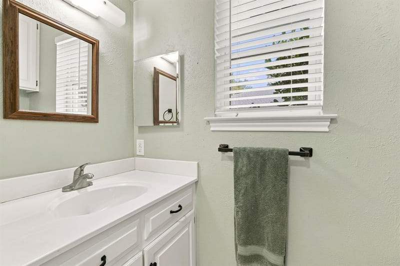 2005 Yorkstown Drive, Ennis TX 75119 - Photo 27