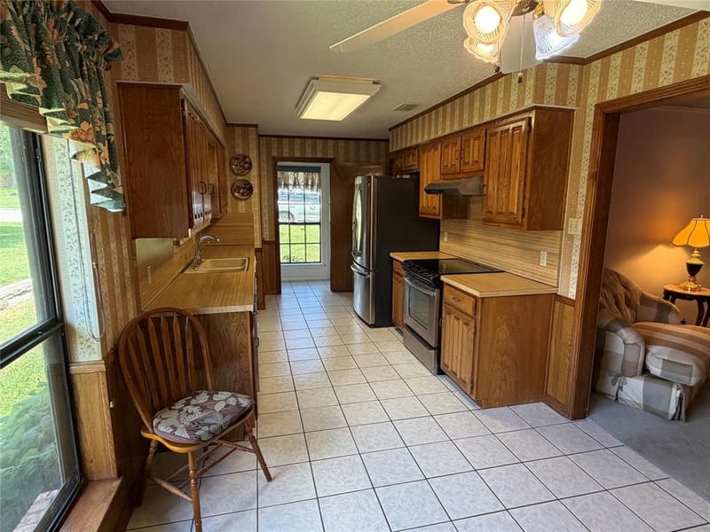 910 Village Green Drive, Rockwall TX 75087 - Photo 9