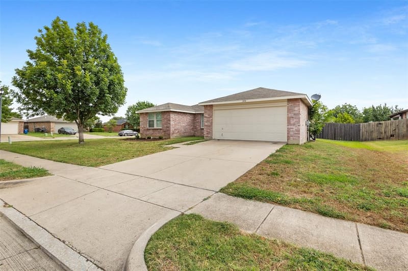1434 Paint Brush Court, Burleson TX 76028 - Photo 24