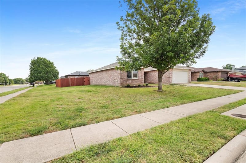 1434 Paint Brush Court, Burleson TX 76028 - Photo 25