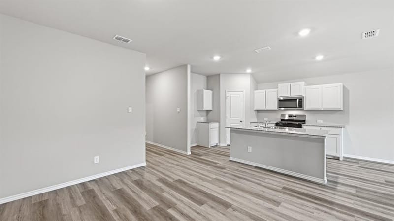 10613 DIAMOND MINE Drive, Fort Worth TX 76036 - Photo 10