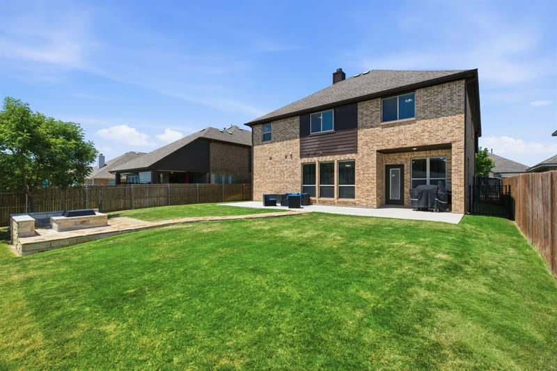 1106 Alderwood Drive, Justin TX 76247 - Photo 32