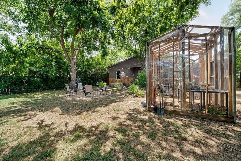 7518 Morton Street, Dallas TX 75209 - Photo 23