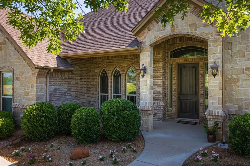 149 Meadow Arbor Drive, Weatherford TX 76085 - Photo 3