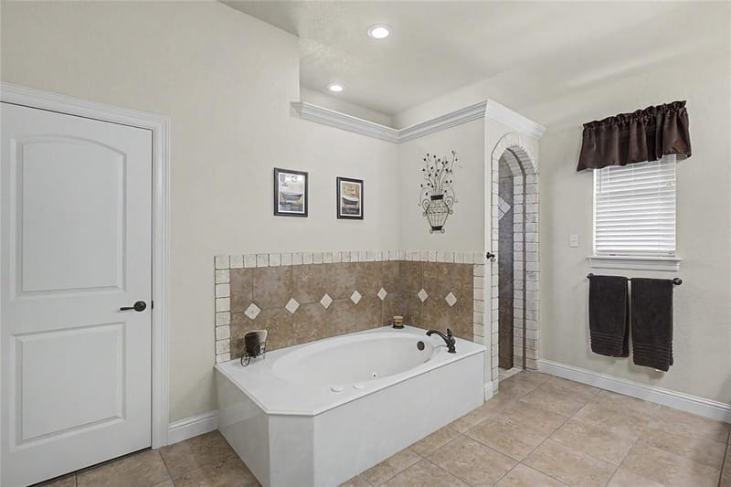 149 Meadow Arbor Drive, Weatherford TX 76085 - Photo 21