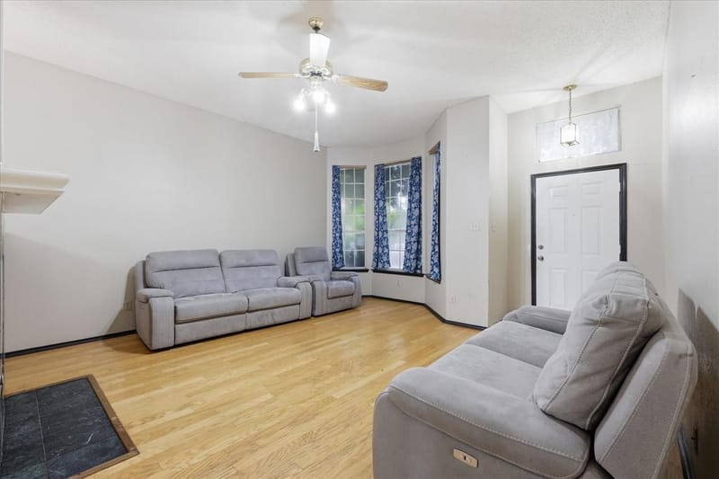 6517 White Oak Drive, Rowlett TX 75089 - Photo 5