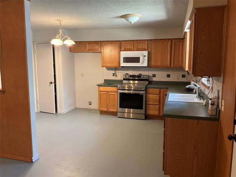 1707 15th Street, Mineral Wells TX 76067 - Photo 10