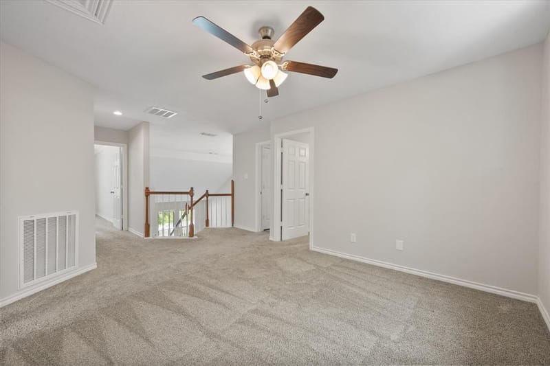 2216 Reverchon Drive, Arlington TX 76017 - Photo 10