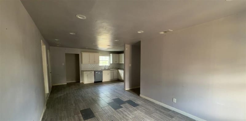 5505 Wainwright Drive, Fort Worth TX 76112 - Photo 2